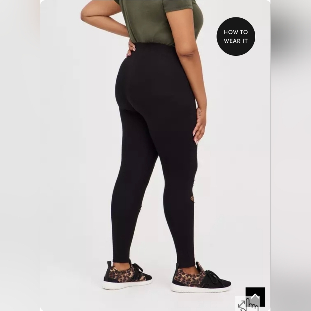 118 Torrid 3 3X Black Leggings with Mesh Fishnet Accents - Picture 9 of 10